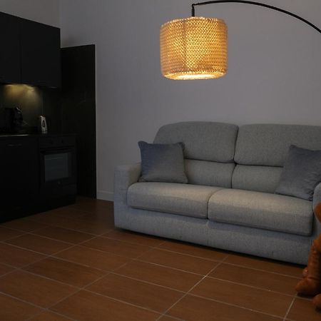 Aroma Apartment, Maschio Angioino-Porto Di Napoli ภายนอก รูปภาพ