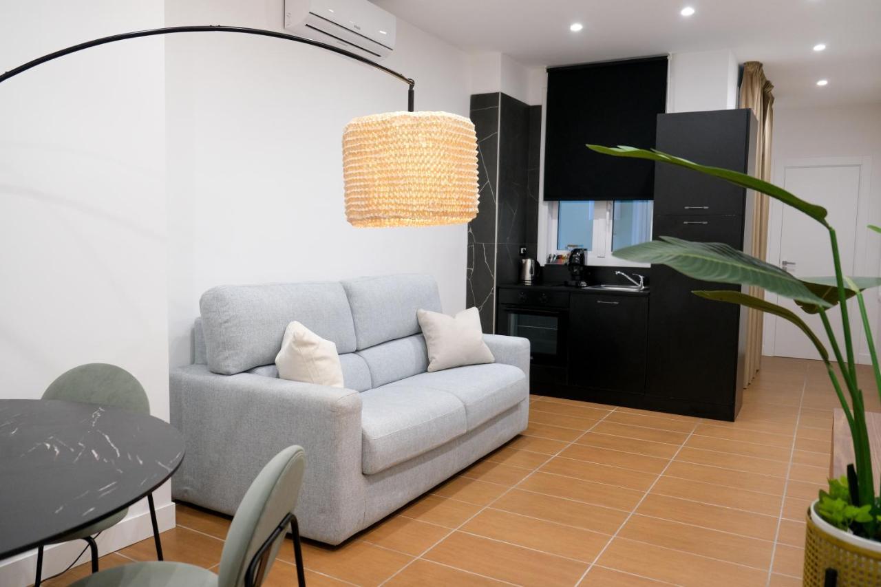 Aroma Apartment, Maschio Angioino-Porto Di Napoli ภายนอก รูปภาพ